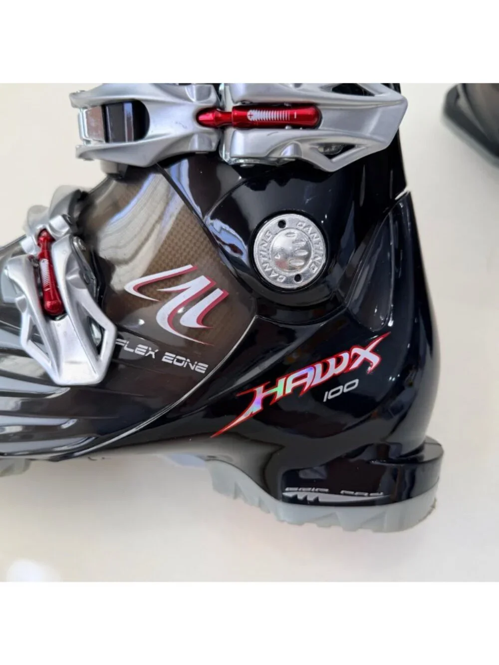 Atomic Hawx 100 Ski Boots Flex 100 Black Red All Mountain Alpine Boots Size 24.5